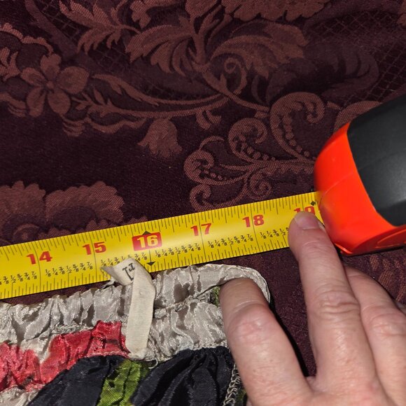 Magnolia Pearl Red Floral Tiered Skirt - Picture 4 of 6